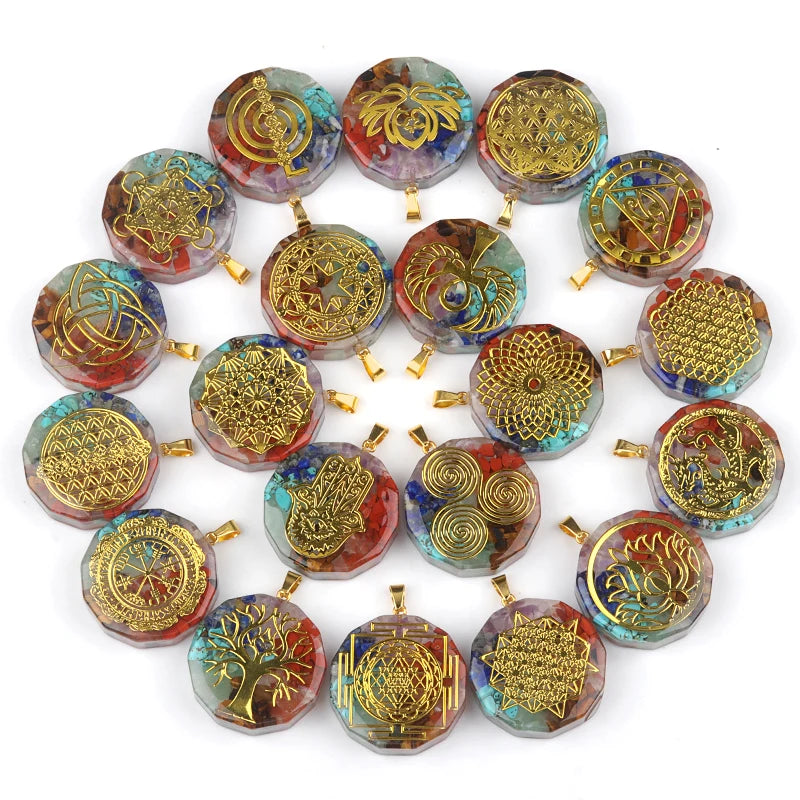 PINGENTES DE ORGONITE — COR E GEOMETRIA