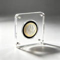 EXPOSITOR MAGNÉTICO DE ACRÍLICO PARA MOEDA – DETALHES À VISTA