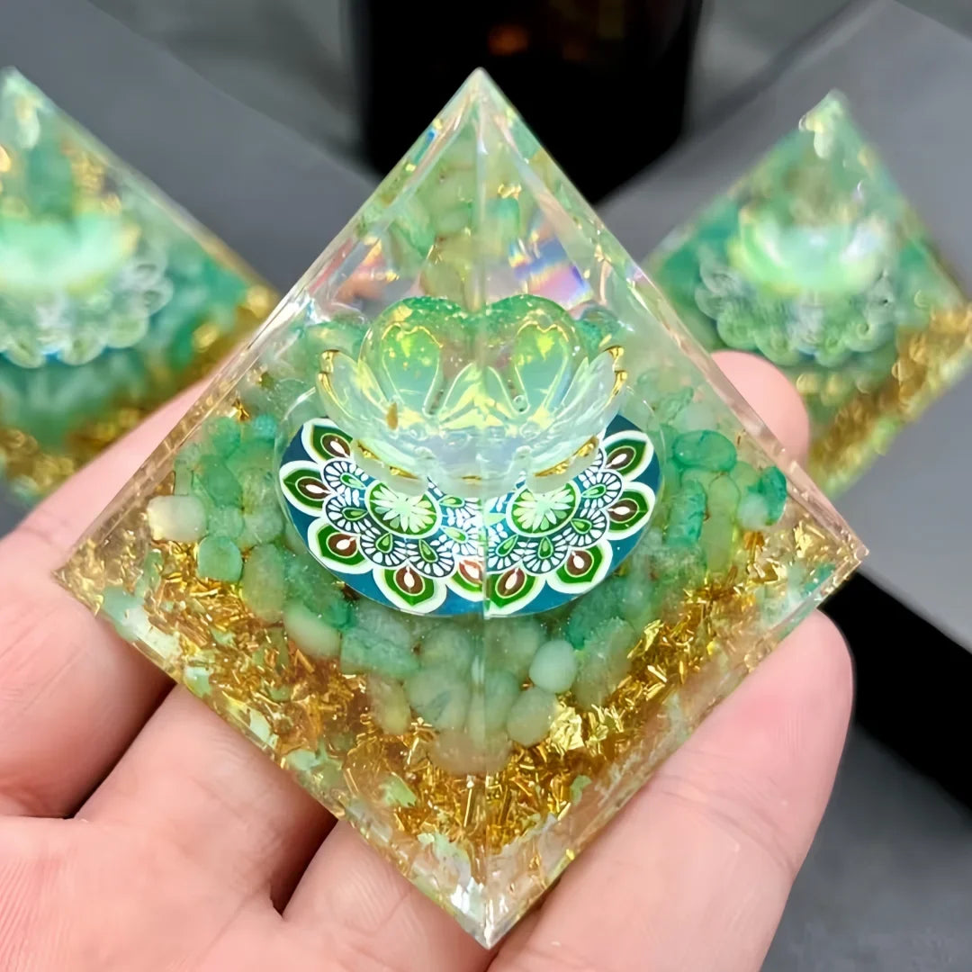 Pirâmide de aventurina verde – vista 3