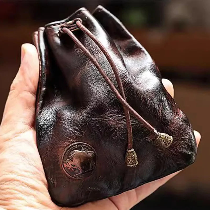 PORTA-MOEDAS RETRÔ COM CORDÃO — PEQUENOS TESOUROS
