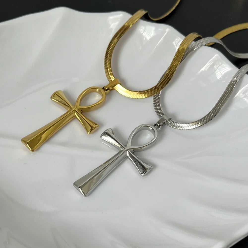 COLAR ANKH COM CORRENTE LAMINADA – VIDA E CONTINUIDADE