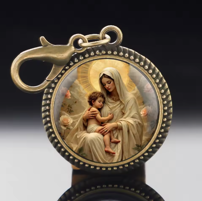 CHAVEIRO DE NOSSA SENHORA EM VIDRO – DEVOÇÃO E PRESENÇA