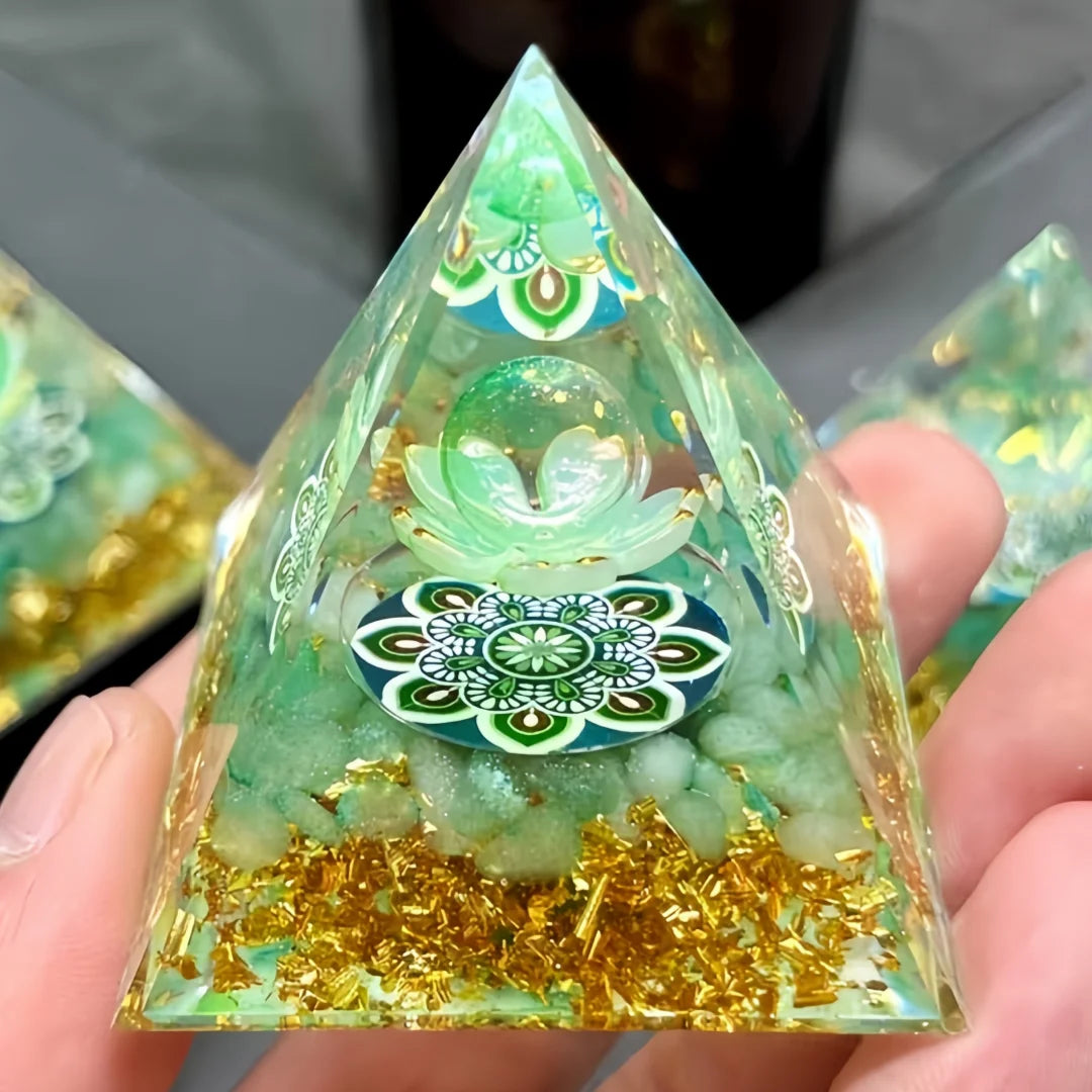 Pirâmide de aventurina verde – vista 1