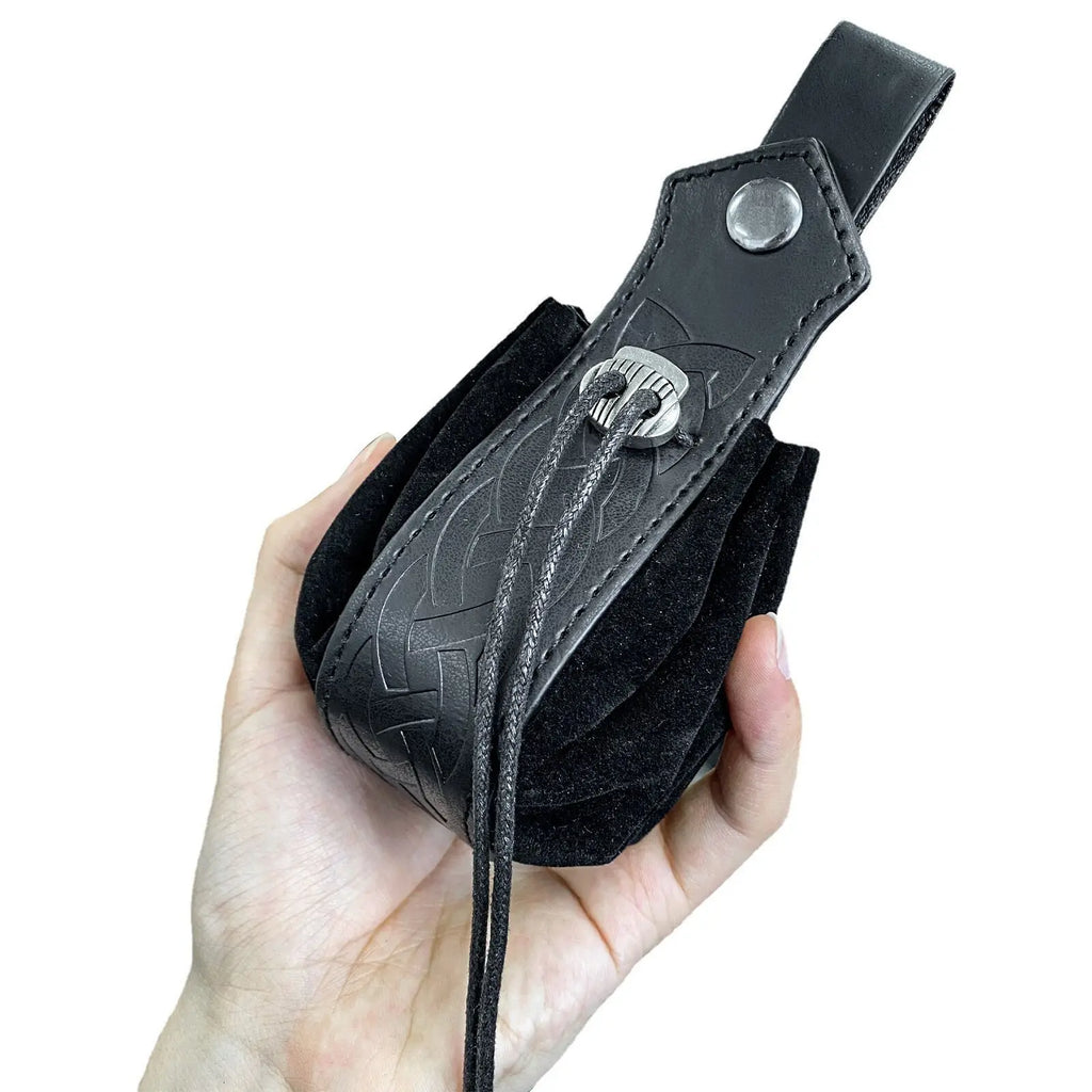 BOLSA DE CINTURA MEDIEVAL COM CORDÃO — ENCANTO E ESTILO