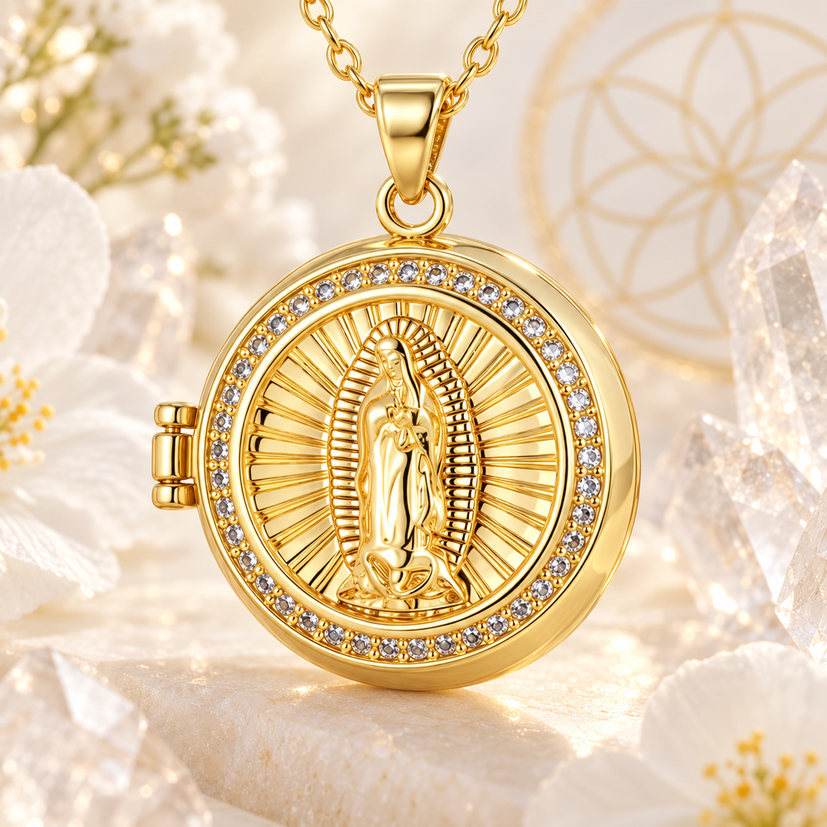COLAR RELICÁRIO NOSSA SENHORA DE GUADALUPE COM ZIRCÔNIAS
